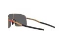 Oakley Sutro Ti OO 6013 05 134 Férfi napszemüveg