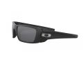 Oakley Fuel Cell OO 9096 82 60 Férfi napszemüveg