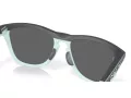 Oakley Frogskins Range OO 9284 03 55 Férfi napszemüveg